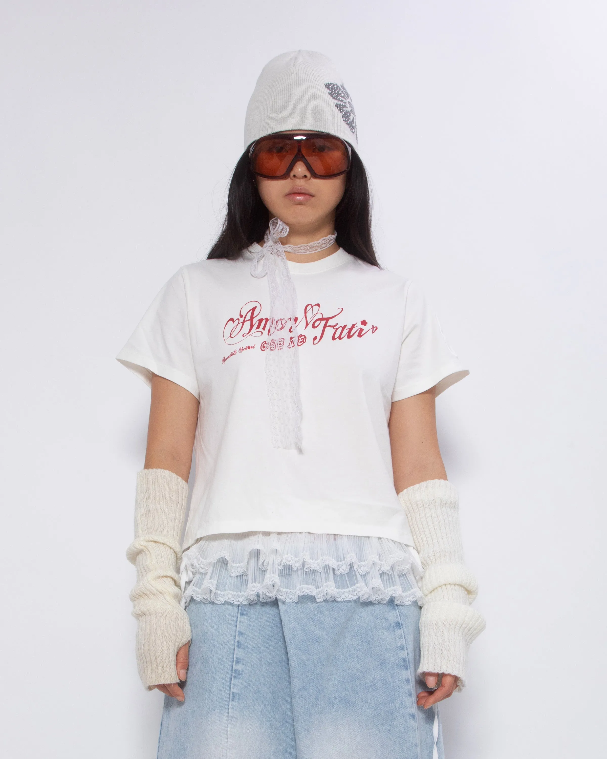 AMOR FATI CROPPED TEE