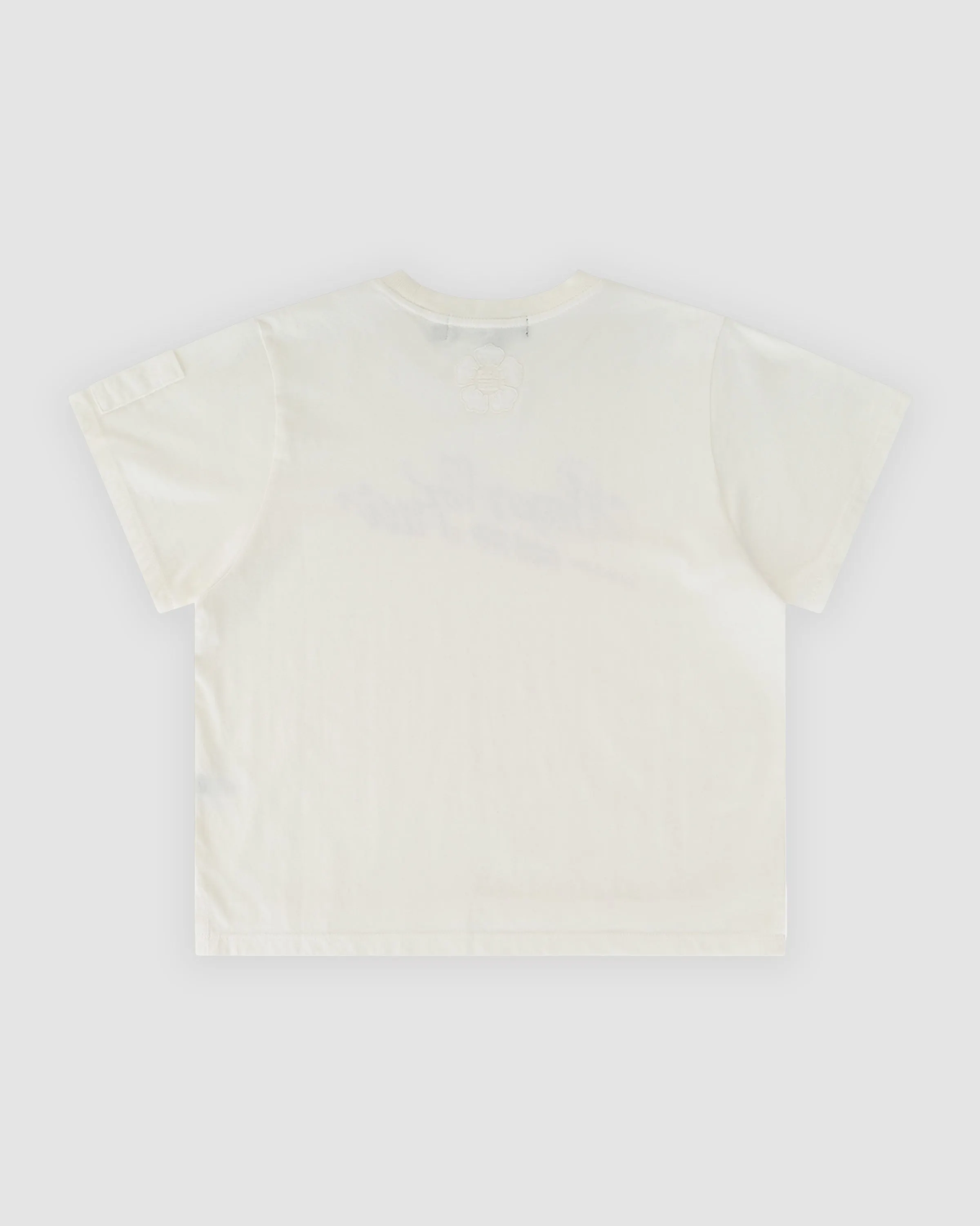 AMOR FATI CROPPED TEE