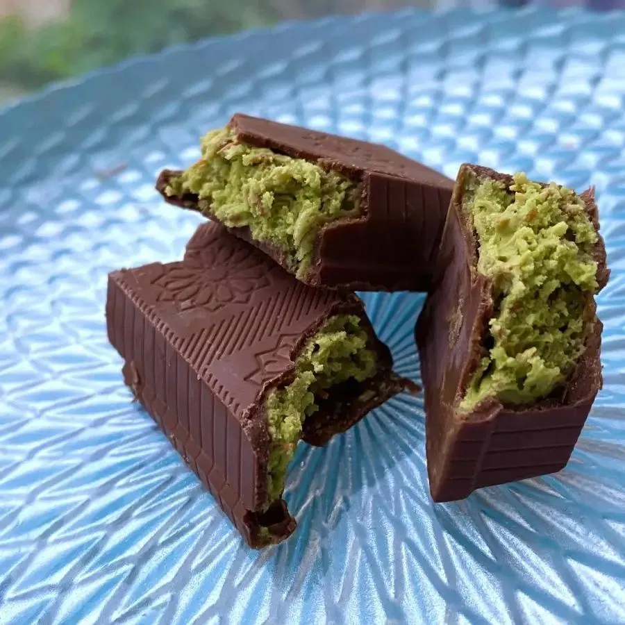 Pistachio Praline Dubai Chocolate Bar - 37g